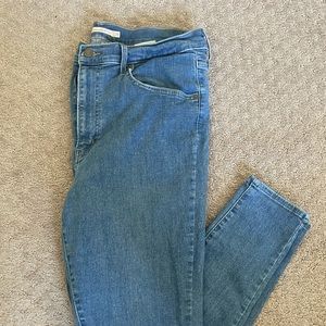 Levi’s Mile High Super Skinny